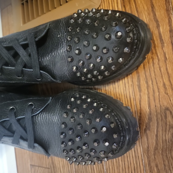 Knee high leather boots - Picture 5 of 5